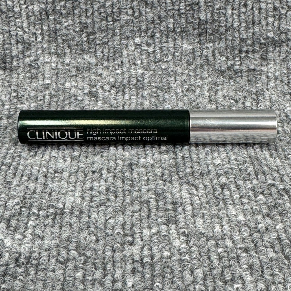 Clinique High Impact Mascara 01 Black 0.28oz 7ml Volumizing Eye Makeup